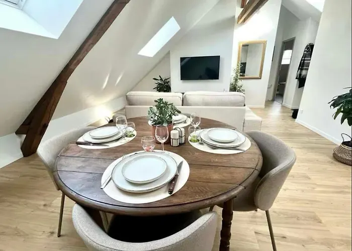 Le Repaire Des Halles *